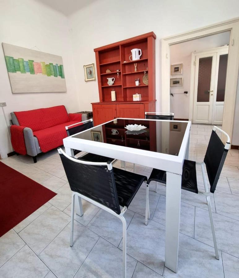 Relaxing Apartment In The Heart Of มิลาน ภายนอก รูปภาพ